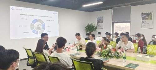 未來(lái)已來(lái)，將至已至 無(wú)錫城市職業(yè)技術(shù)學(xué)院工業(yè)互聯(lián)網(wǎng)學(xué)院教育咨詢(xún)引領(lǐng)新時(shí)代人才培養(yǎng)