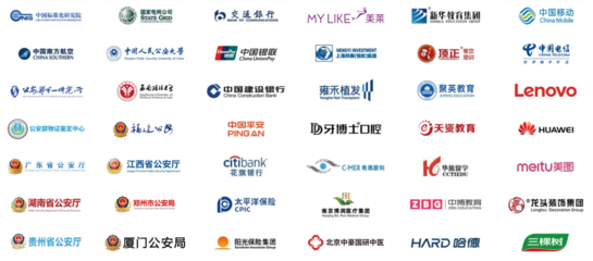 服務(wù)38萬(wàn)企業(yè)后，我們?yōu)楹谓艘蛔a(chǎn)AI機(jī)器人的工廠(chǎng)